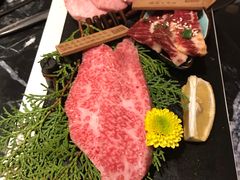 -山川小町·极番烧肉(新地假日广场店)