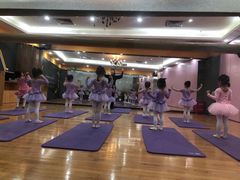 -港龙舞蹈·成人少儿舞蹈培训(深圳湾校区)