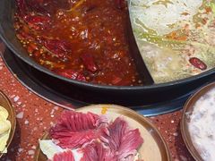 -赵美丽·重庆社区火锅·直营店(火车东站·中豪国际店)