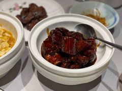 百叶结红烧肉-屋里厢上海菜馆