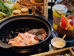 -小椒娘撒椒鱼火锅(三八广场店)