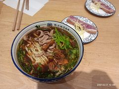 -镇南锅盖面馆(解放路店)