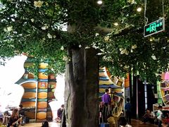 树-钟书阁(松江泰晤士小镇店)