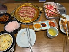 -猪啊牛呀羊啊铜盘烤肉(正大广场店)