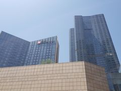 -北京财富中心-地下停车场