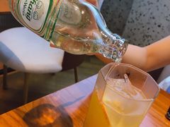 -Line 咖啡(石厦花园店)