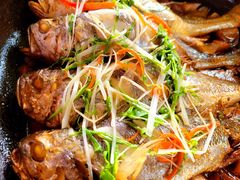 八分钟砂锅焗黄鱼-有喜胶东小馆(太申祥和店)