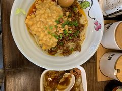 -碗里捞川渝特色面(沙河玖耀里店)