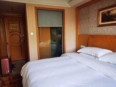 -维也纳酒店(成都春熙路李家沱地铁站店)