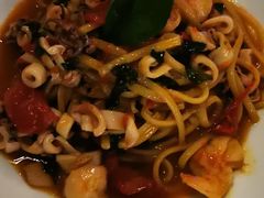 -卡佩罗意大利餐厅及酒吧Al Cappello Trattoria