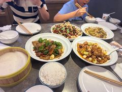 -闫府私房菜·老字号(恒隆店)