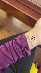 -冰岛刺青·手工耳饰品售卖·专业纹身