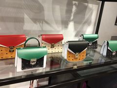 -MCM(比斯特上海购物村店)