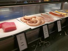 -广州万富希尔顿酒店·感趣自助餐厅·金秋蟹宴生蚝海鲜刺身