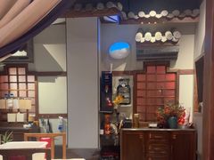 -川流不息·地道川菜·小龙虾(新松江路店)