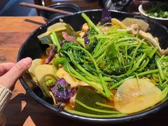 -万记麻辣烫国展总店