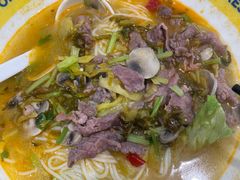 -粉小主·贵州酸汤牛肉粉(南京仙林金鹰店)