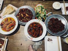 十三香小龙虾-叶派龙虾•招牌香辣蟹·海鲜(中海国际店)