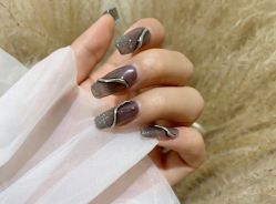 -兔猫ToMoreNails美甲美睫
