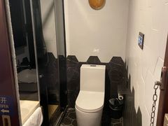 -速8精选酒店(北京工体三里屯春秀路店)