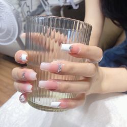 -Y2日式美甲美睫美肤沙龙