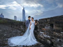 -雪中彩影婚纱摄影·微光艺术中心