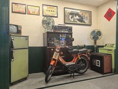 -堂瓦里·33年传统赣菜(第一街区店)