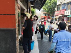 -老鼓楼麻辣烫夹馍