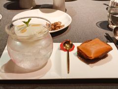 鲜虾春卷配杏仁豆腐-广舟(千禧店)