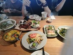 越式咖喱牛腩煲-大头虾越式风味餐厅(光明广场店)