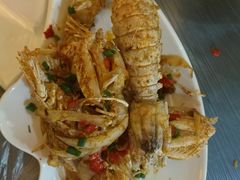 -覃记海鲜美食餐厅