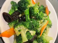 -小菜园新徽菜(青岛市南万象城店)