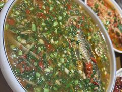 -邱金小炒·30 年盐帮江湖菜(自贡店)