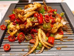 蒜苔爆炒鱿鱼脚-小厨娘淮扬菜(龙湾天街店)