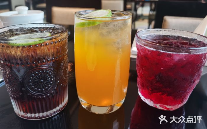 太湖饭店玉兰厅(自助餐厅)图片