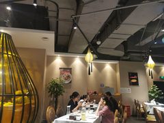 大堂-羲和雅苑烤鸭坊(丰台万达店)