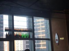 -40+精酿啤酒俱乐部(国投财富广场店)