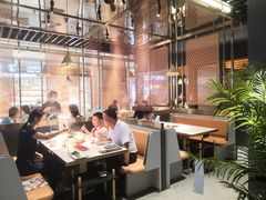 大堂-牛人日志·鲜牛肉骨汤火锅(万科里瑧店)