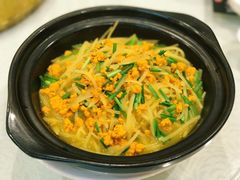 海胆士豆丝-小船渔村•大连菜•大连焖鱼(明泽街店)