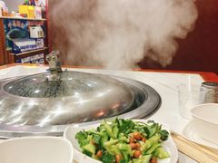 -哈尔滨东北铁锅炖(都督街店)