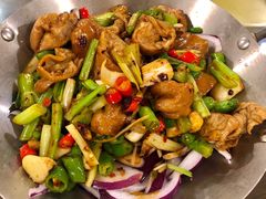 干锅肥肠-天祥斋老北京八大碗烧烤家常菜(田村店)