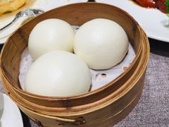 -香港百合居(LCM置汇旭辉广场店)