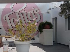 -Lolita's Gelato