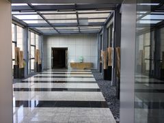 -上海虹桥西郊假日酒店