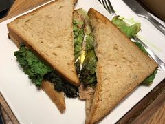 蛋香金枪鱼谷物三明治-星巴克臻选(深圳罗湖万象城店)