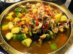 小南瓜烧奇猫儿-拈一筷子·宜宾江湖菜(十一街店)
