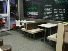-华莱士·全鸡汉堡(沙井车站店)