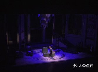 险象环生 来自声光电的视觉冲击！