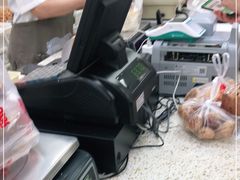 -爱德顺糕点食屋(利民道店)