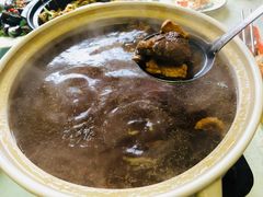 -鑫悦楼煎蟹·16年海鲜大排档